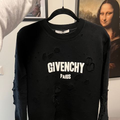 Givenchy Paris Crewneck (Tilbud)