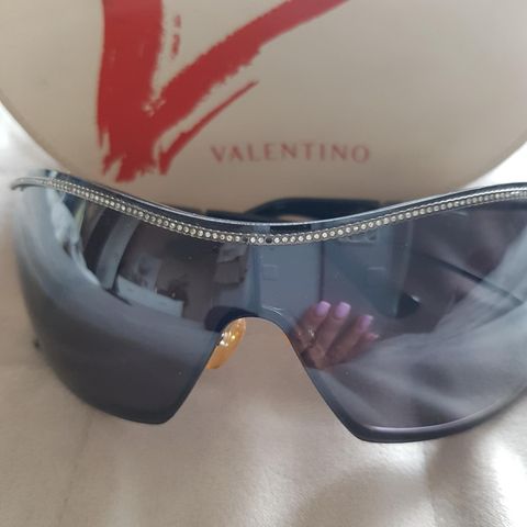 Valentino solbriller