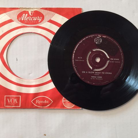 EMILE FORD / ON A SLOW BOAT TO CHINE - 7" VINYL SINGLE