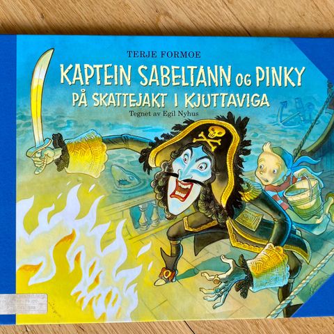 Kaptein Sabeltann og Pinky på skattejakt i Kjuttaviga