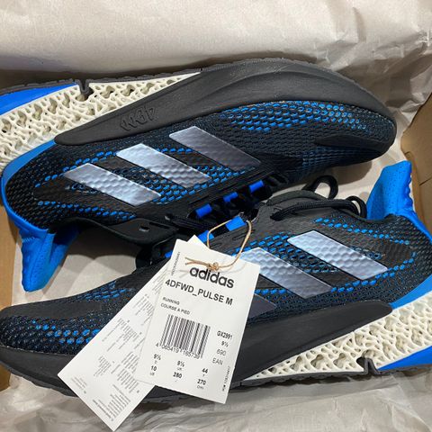 ADIDAS 4DFWD Pulse_M BLC/ Blue str 44