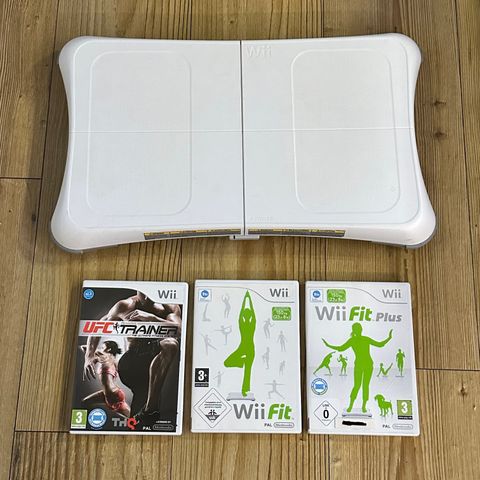 Nintendo Wii Board + 3 Spill til trening