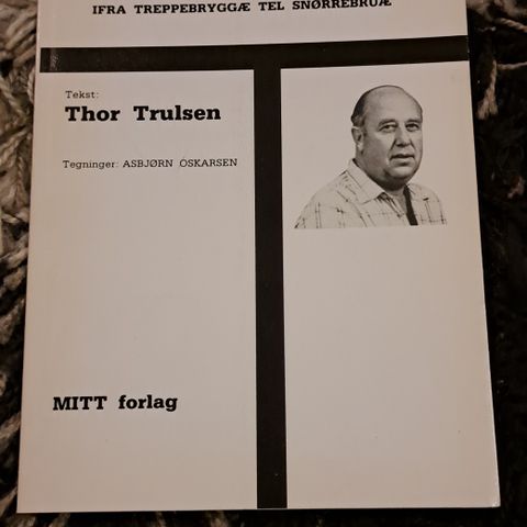 Torpepatriot i knebokser-Fra trippebryggæ tel snørrebruæ. Lokalhistorie.