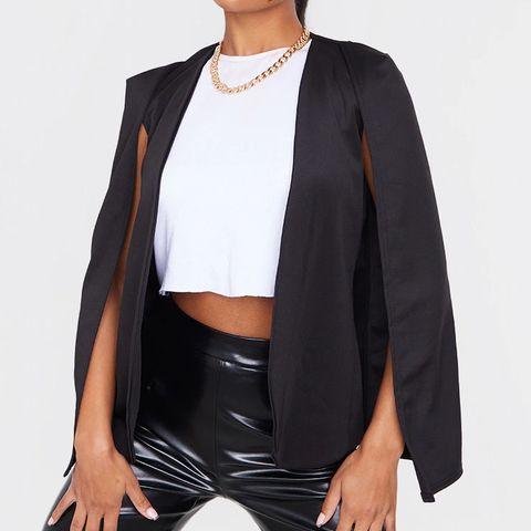 Blazer fra PrettyLittleThing