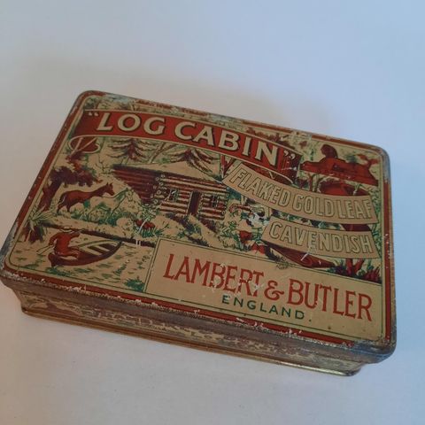 Log cabin - Flaked gold leaf - Cavendish - Lambert & Butler Boks