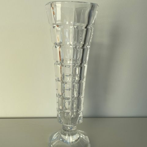 Retro Luminarc France Vase