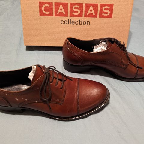 Casas Collection Woman Shoes Vivian Marrone