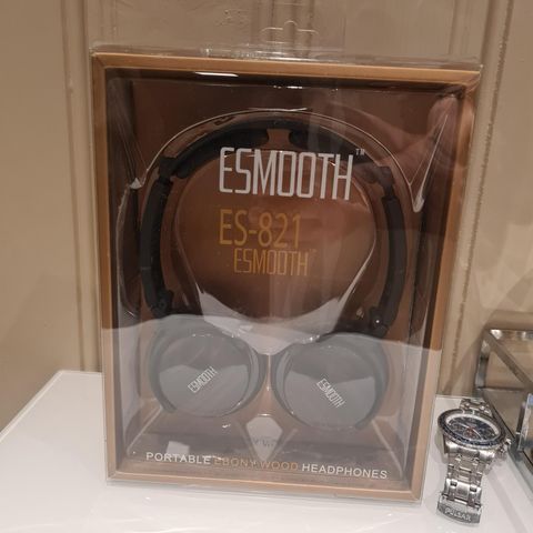 Portable ebony wood headphones