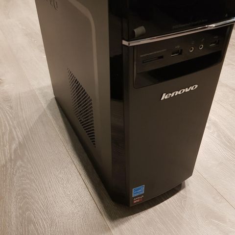 Stasjonær Lenovo pc