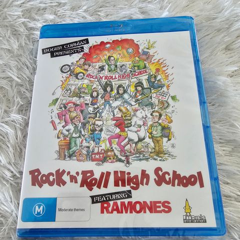 Ramones - Rock 'N' Roll High School  1979  (Blu-Ray, 2013)