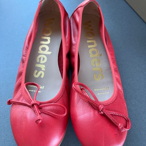 Røde ballerina sko i skinn, str 36
