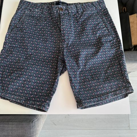 shorts fra scotch & soda str 28!