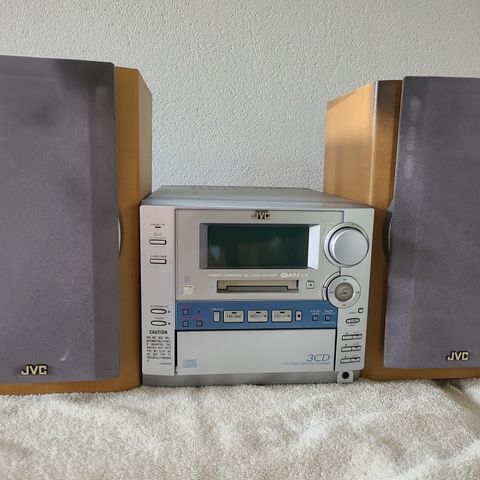 JVC minidisk stereoanlegg