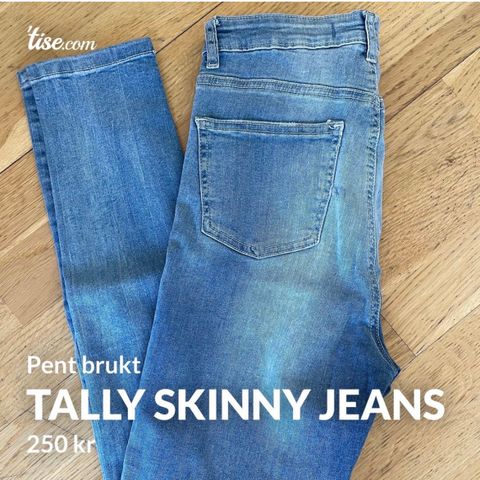 Tally Skinny Jeans