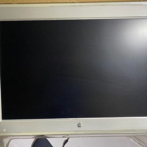 AppleHD Cinema 23"