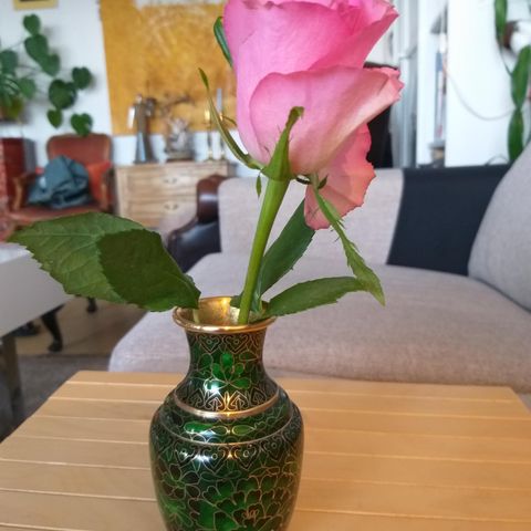 Vasen er brukt men er som ny 12.5 cm høy