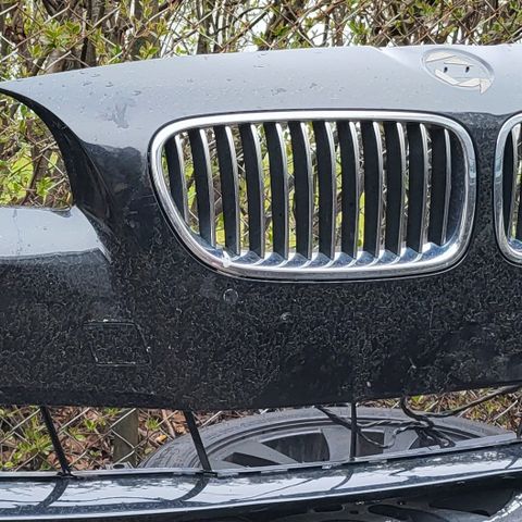 F10/11 bmw Front fanger i fargen svart