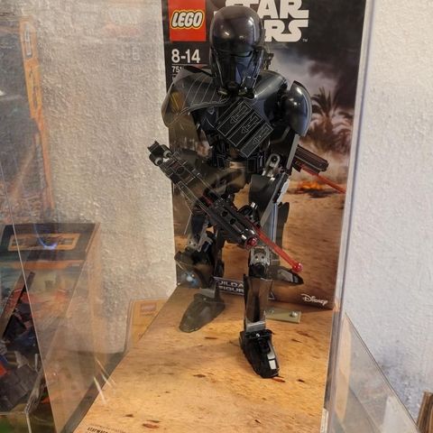 Imperial deathtrooper 75121 display