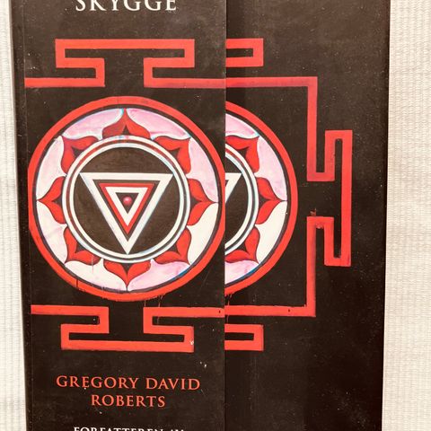 BokFrank: Gregory David Roberts; Shantaram (2008) /Fjellets skygge (2015)