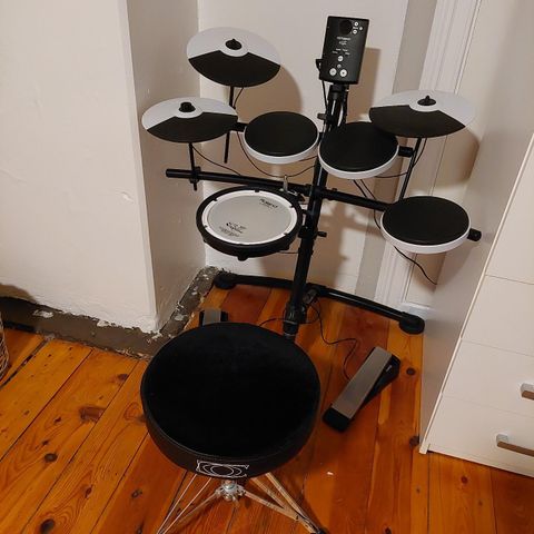 Roland TD-1 KV trommesett