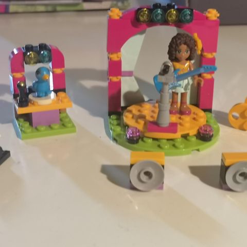 Lego Friends - Andreas musikalske duett 41309