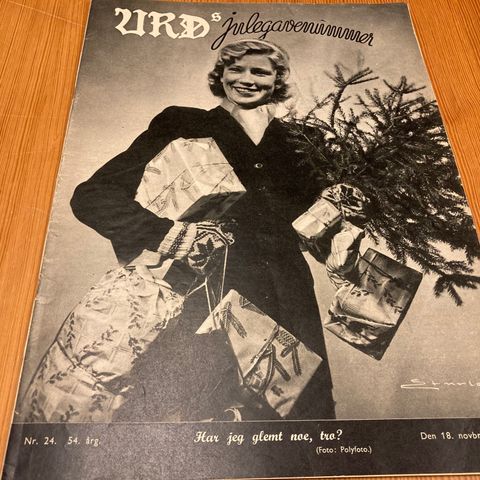 URD Nr. 24 - 1950 Liv Ravner Hennum : NYTT FRA DUKKELAND 9 Bild. (DUKKETEATER)