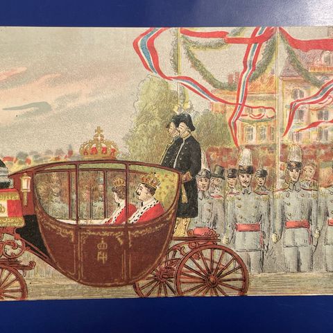 Kongepar i vogn soldater vimpler - E. G. Olsen Eneret 1906