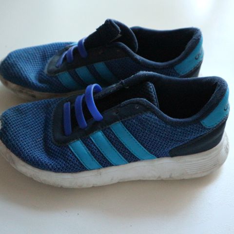 Adidas str. 34