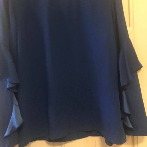 Hallhuber bluse