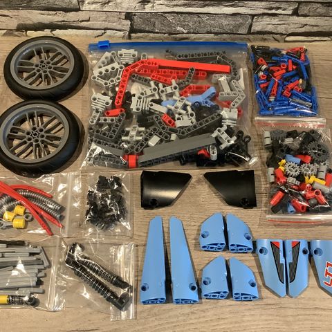 LEGO Technic 42036 Street Motorcycle