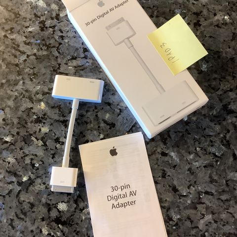 Apple 30-pin Digital AV Adapter For å koble IPAD til TV Pent brukt