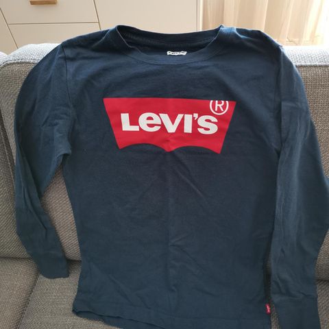 Levis bluse