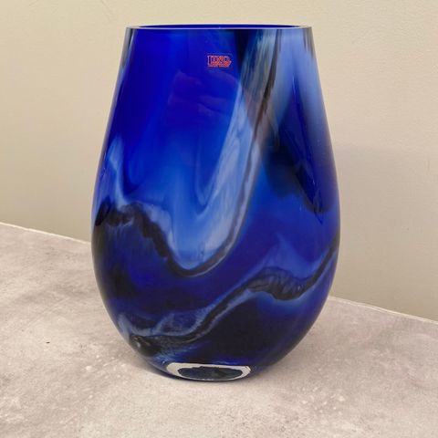 Lino håndlaget vase