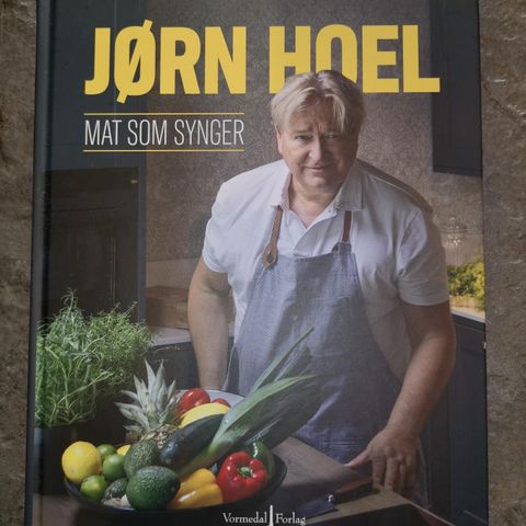 Signert utgave av kokeboka til Jørn Hoel