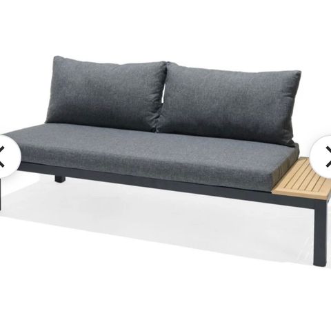 Lounge sofa til hage (puter skadet)