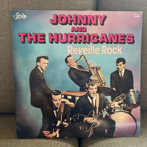 Johnny And The Hurricanes – Reveille Rock