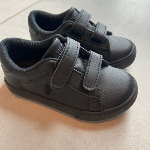 Ralph Lauren skinnsneakers NYE str 22