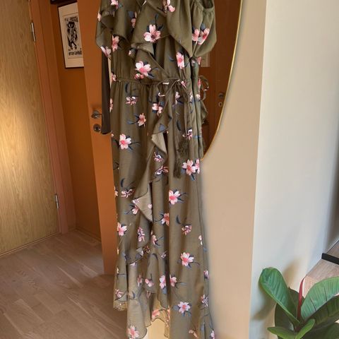 Blomster wrap dress