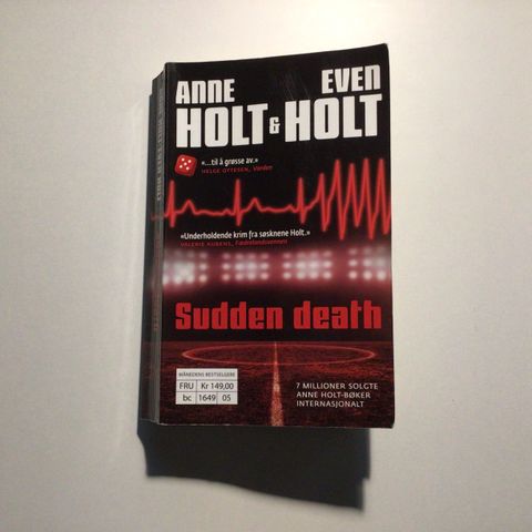 Bok - Sudden Death av Anne Holt & Even Holt (Heftet)