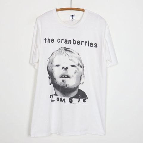 Cranberries t-skjorte ØNSKES KJØPT