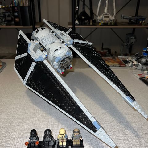 Lego Star Wars - TIE Striker (75154)