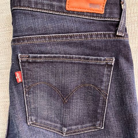 Jeans Levis