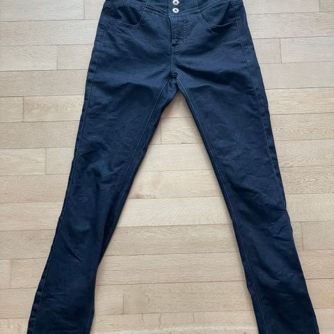 Highwaist jeans fra Vila str 27/32