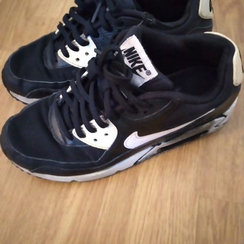 Nike AirMax Str. 36.5