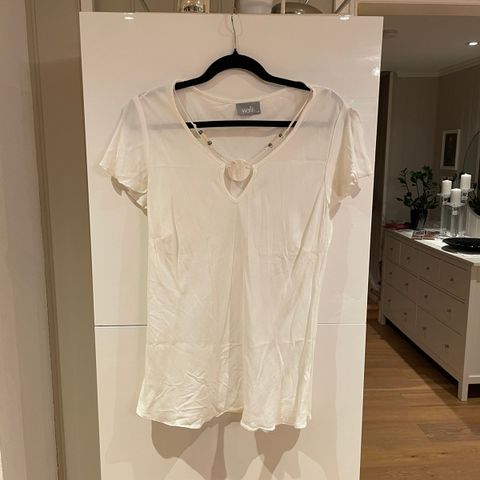 Flott bluse i str 42