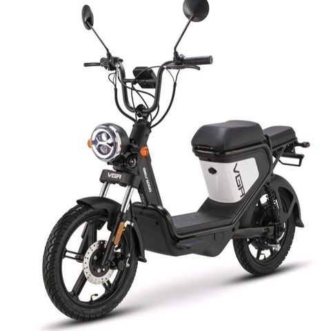 EL-Scooter Moped