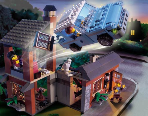 Lego Harry Potter Escape from Privet Drive sett# 4728