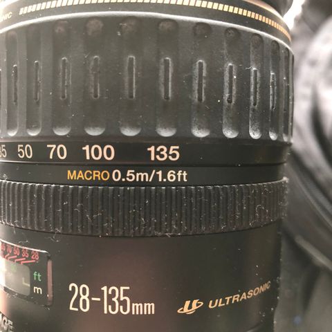 Canon 28-135mm ultrasonic macro objektiv