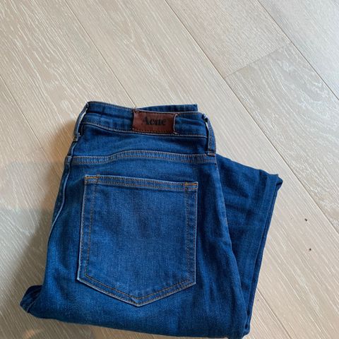 Flotte jeans fra Acne Studios S\M