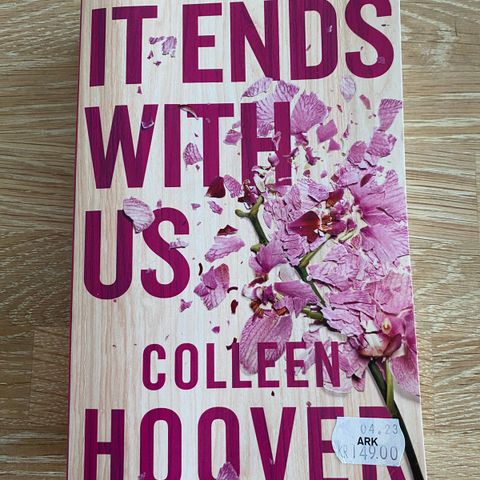 Lesestoff til ferien? Colleen Hoover